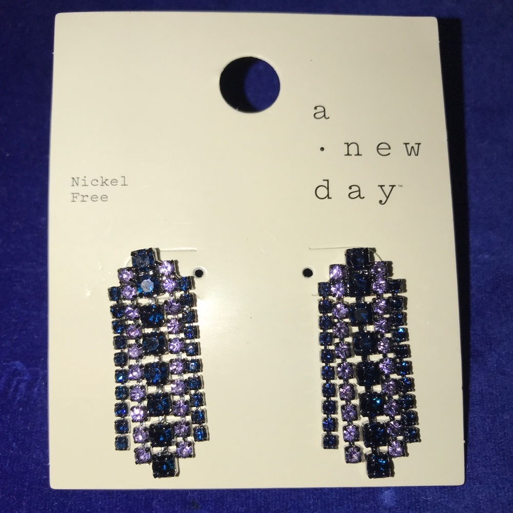 A New Day Earrings chandelier Art Deco blue stones NWT new with tags